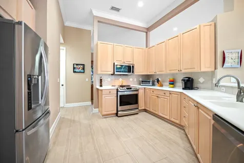 77 NW 108th Way Plantation FL 33324