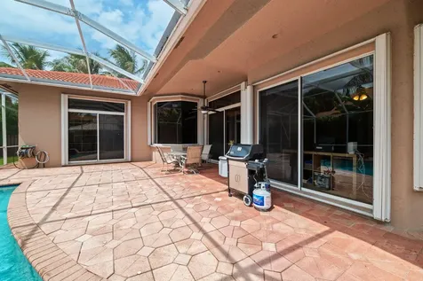 77 NW 108th Way Plantation FL 33324