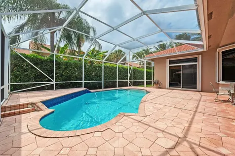 77 NW 108th Way Plantation FL 33324