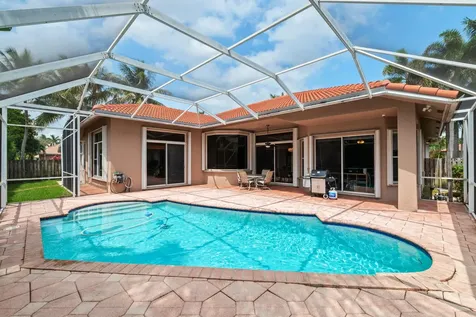 77 NW 108th Way Plantation FL 33324