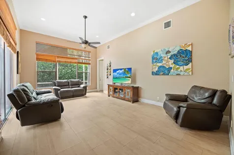 77 NW 108th Way Plantation FL 33324