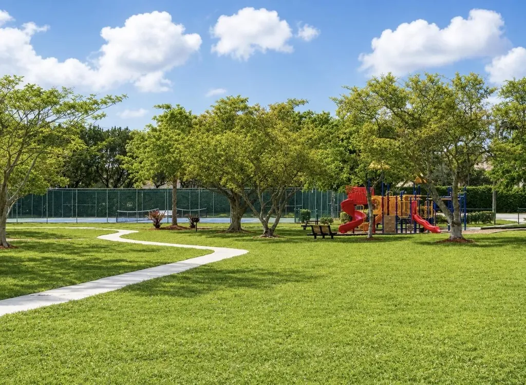 22750 Pickerel Circle Boca Raton FL 33428