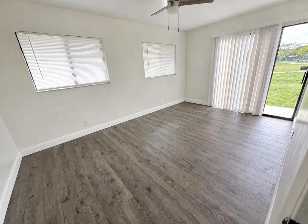 22750 Pickerel Circle Boca Raton FL 33428