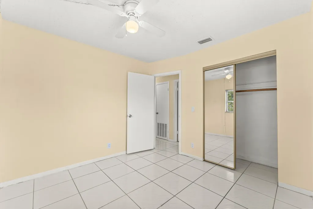 610 SW 10th Court Deerfield Beach FL 33441