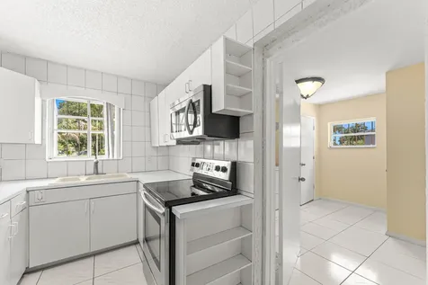 610 SW 10th Court Deerfield Beach FL 33441