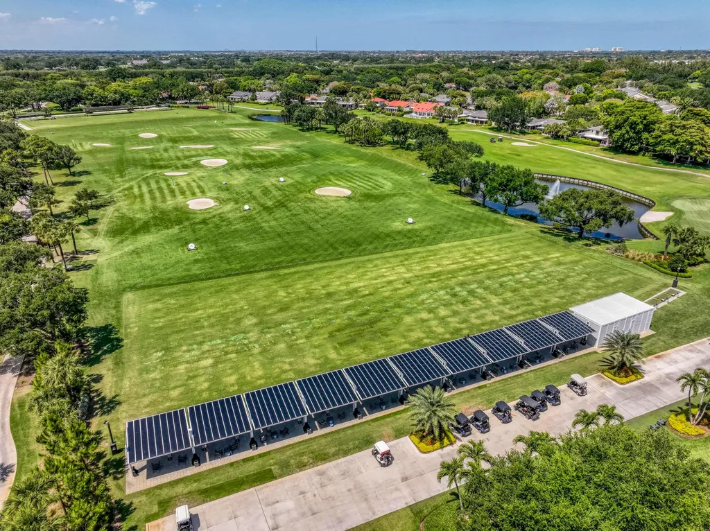 32 Glens Drive E Boynton Beach FL 33436