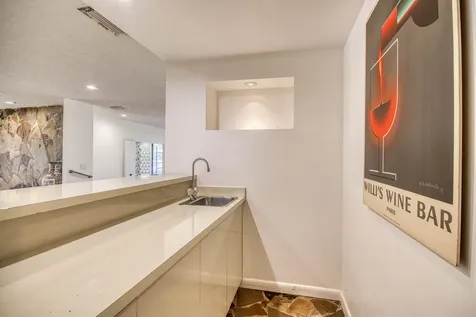 32 Glens Drive E Boynton Beach FL 33436