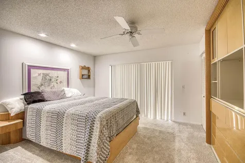 32 Glens Drive E Boynton Beach FL 33436