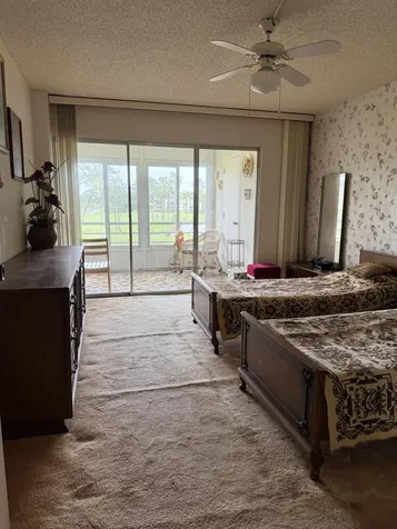 3836 Via Poinciana Lake Worth FL 33467