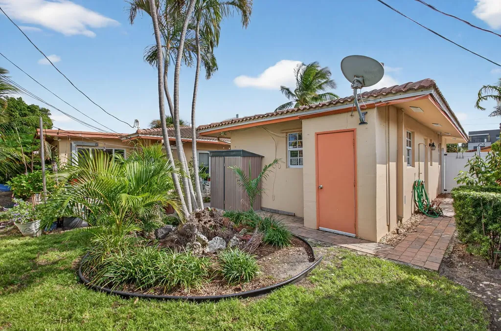 3207 Marine Drive Pompano Beach FL 33062