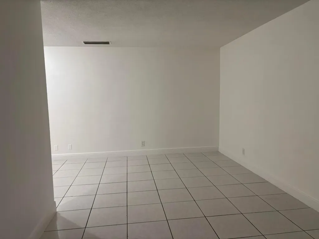1916 SW 11th Street Fort Lauderdale FL 33312