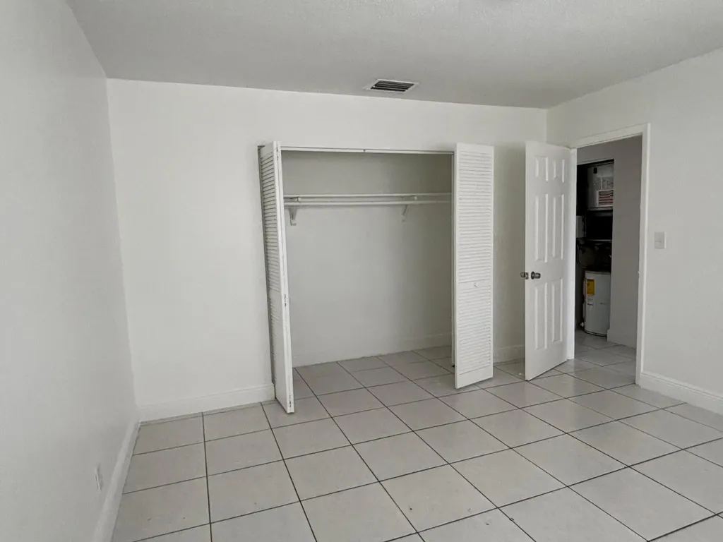 1916 SW 11th Street Fort Lauderdale FL 33312
