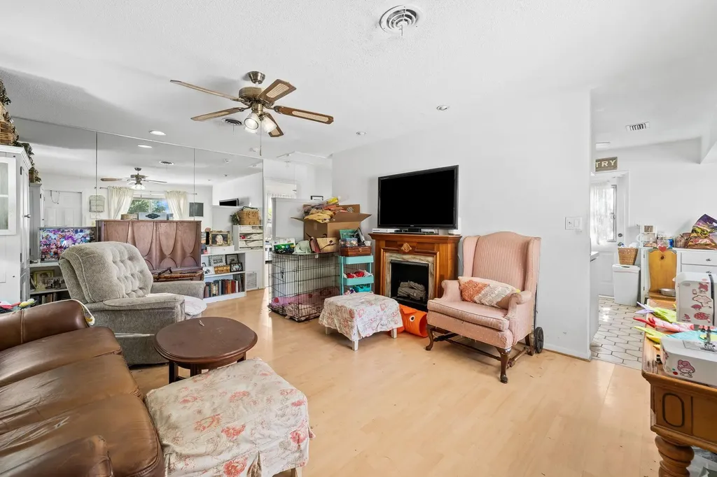 1681 NE 56th Street Fort Lauderdale FL 33334