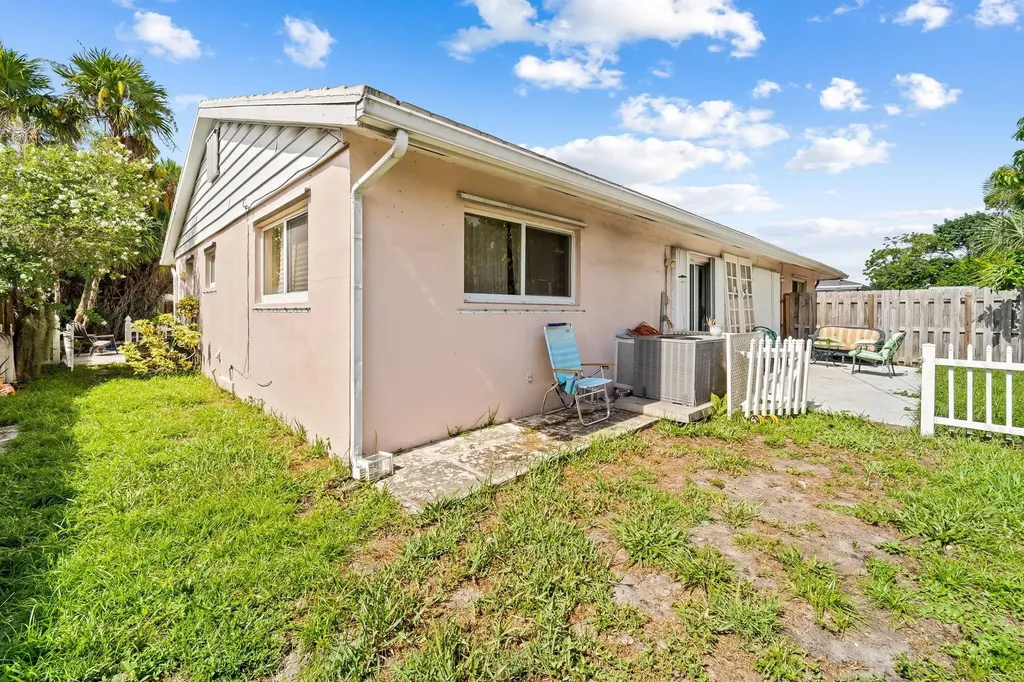 1681 NE 56th Street Fort Lauderdale FL 33334