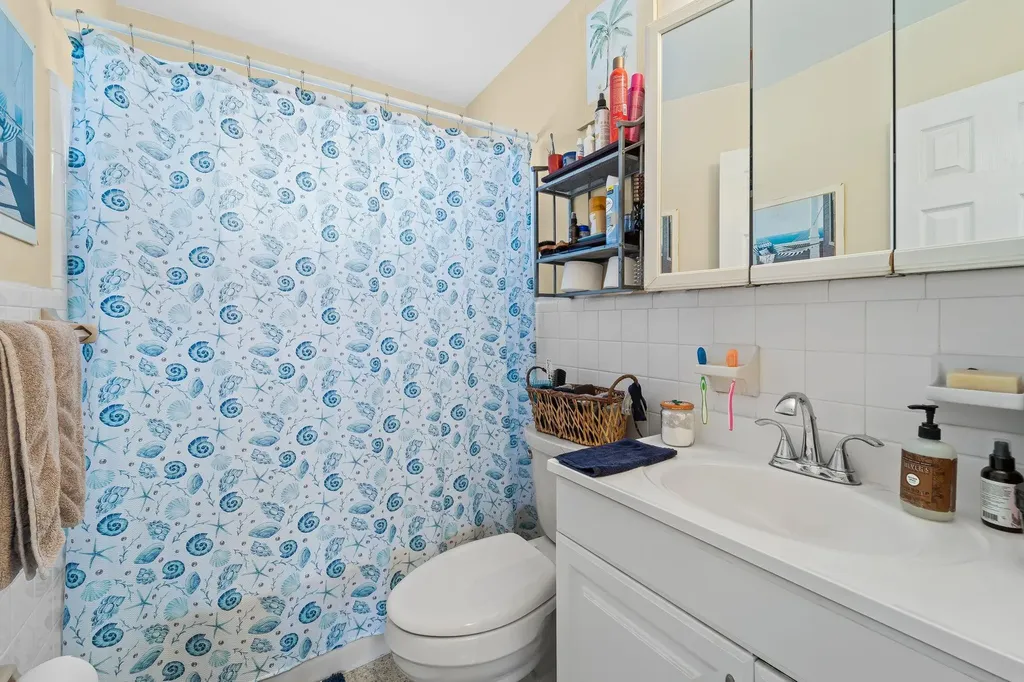 1681 NE 56th Street Fort Lauderdale FL 33334