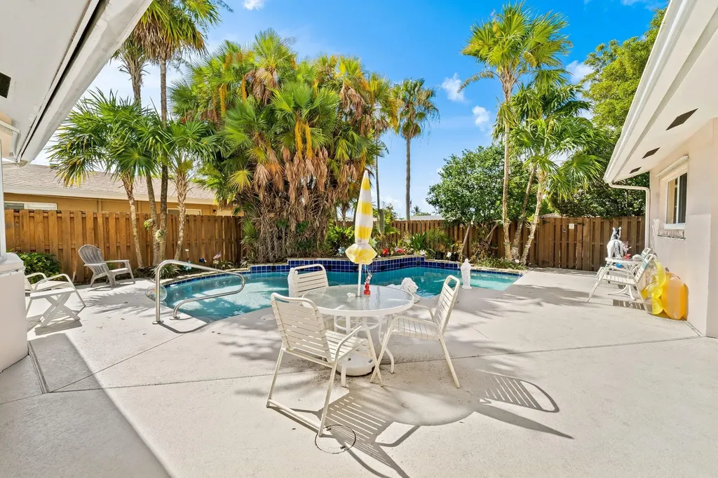 1681 NE 56th Street Fort Lauderdale FL 33334