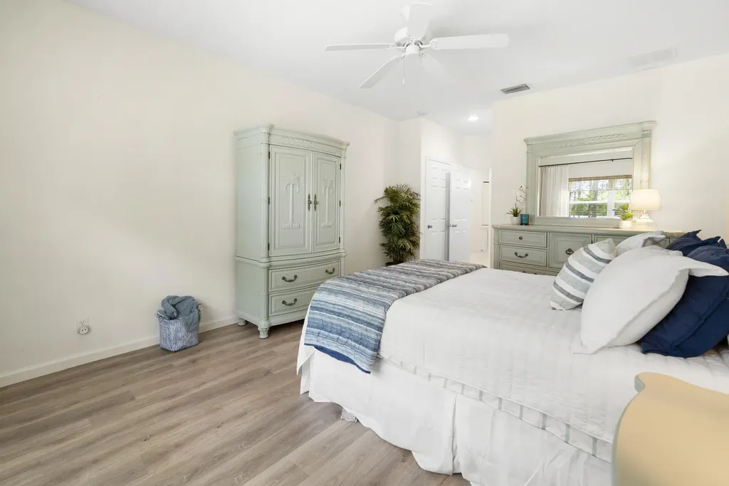 8228 Mulligan Circle Port St Lucie FL 34986