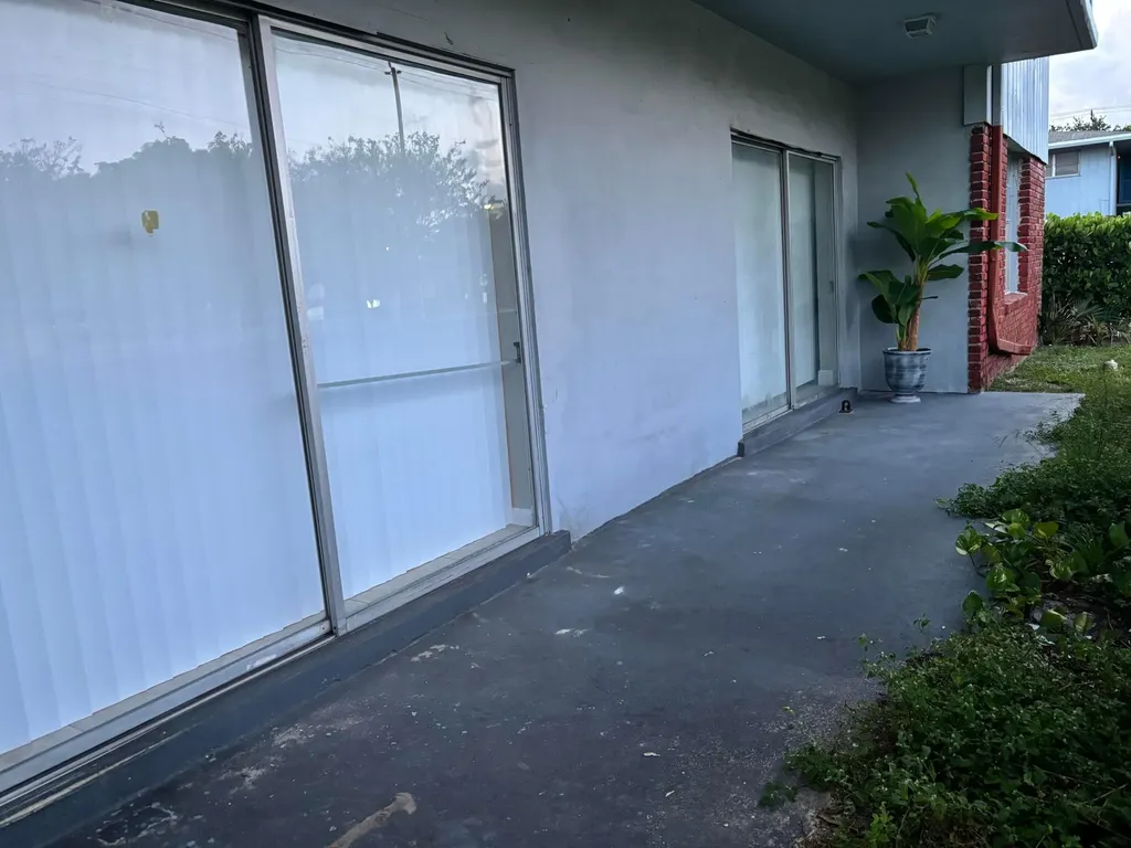 491 NW 42nd Avenue Plantation FL 33317