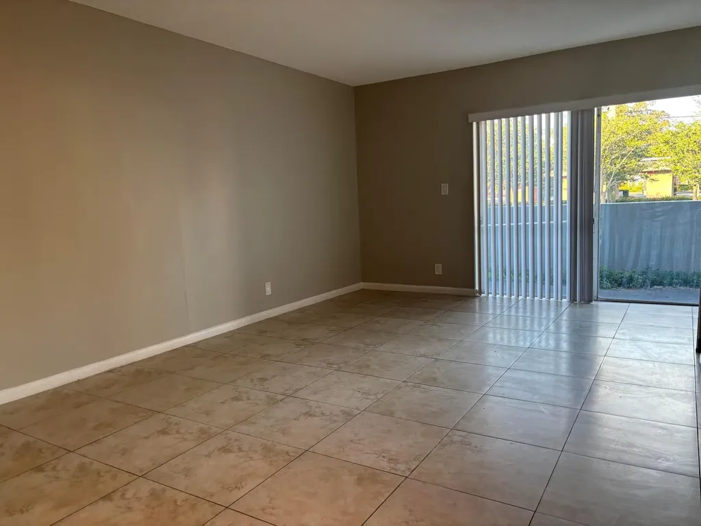 491 NW 42nd Avenue Plantation FL 33317