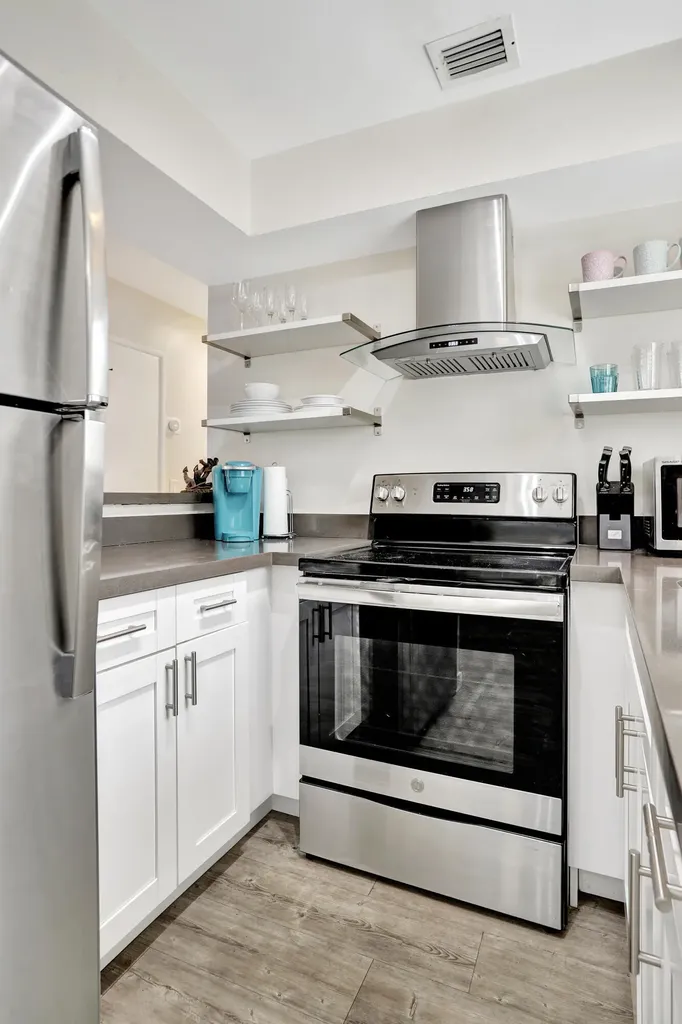 3208 Marine Drive Pompano Beach FL 33062