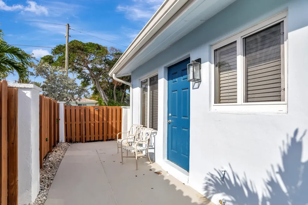 3208 Marine Drive Pompano Beach FL 33062