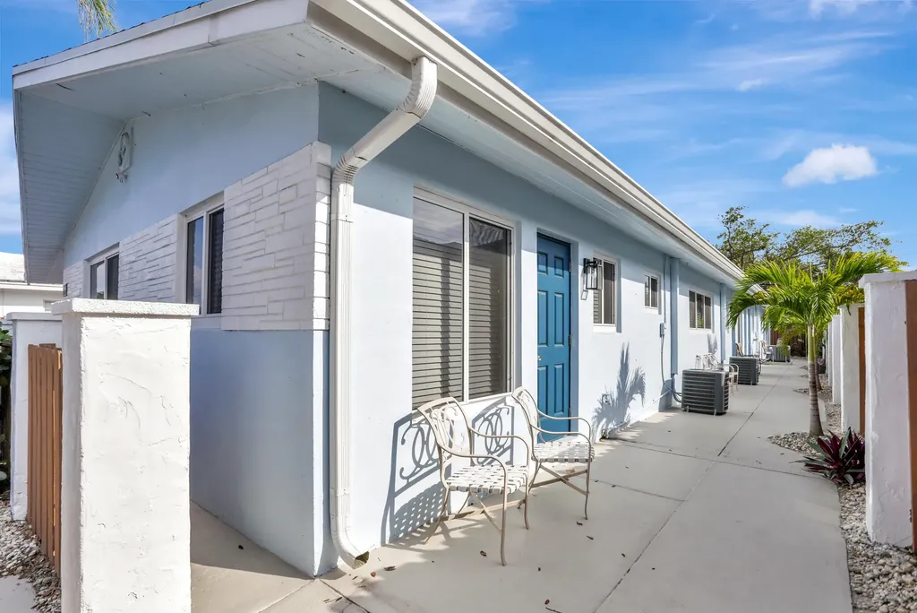 3208 Marine Drive Pompano Beach FL 33062