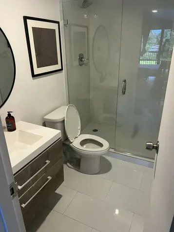 2100 NE 33rd Avenue Fort Lauderdale FL 33305