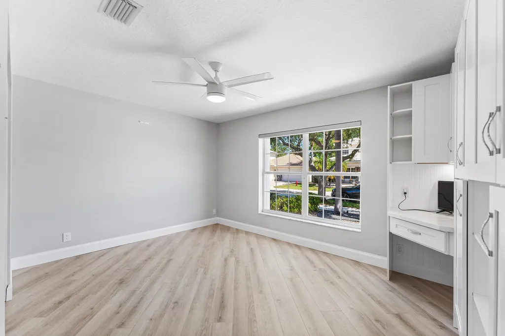 4908 Lombard Pass Drive Lake Worth FL 33463