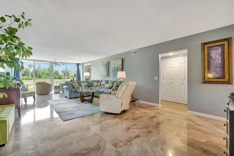 4680 SW Parkgate Boulevard Palm City FL 34990