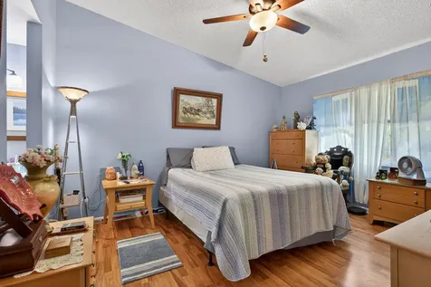 5028 NW 11th Way Deerfield Beach FL 33064