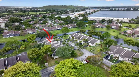 5028 NW 11th Way Deerfield Beach FL 33064