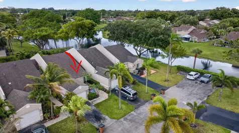 5028 NW 11th Way Deerfield Beach FL 33064