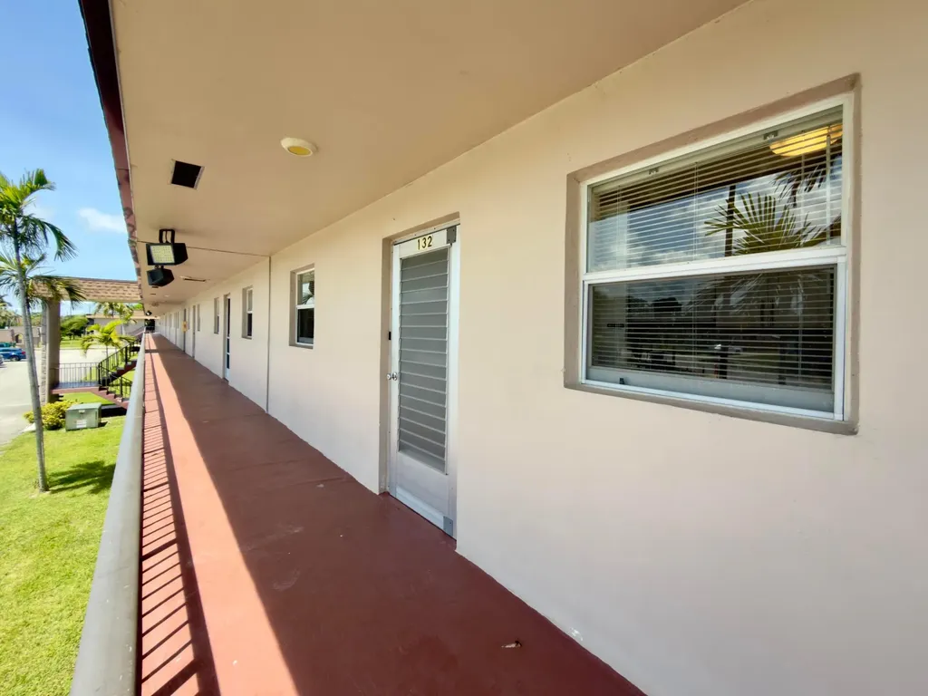 200 Bonnie Boulevard Palm Springs FL 33461