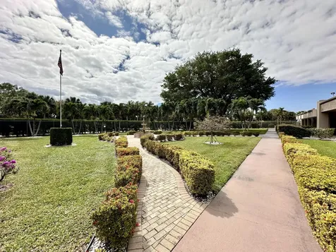 200 Bonnie Boulevard Palm Springs FL 33461