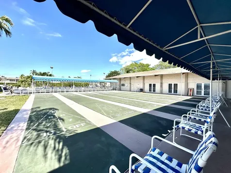 200 Bonnie Boulevard Palm Springs FL 33461