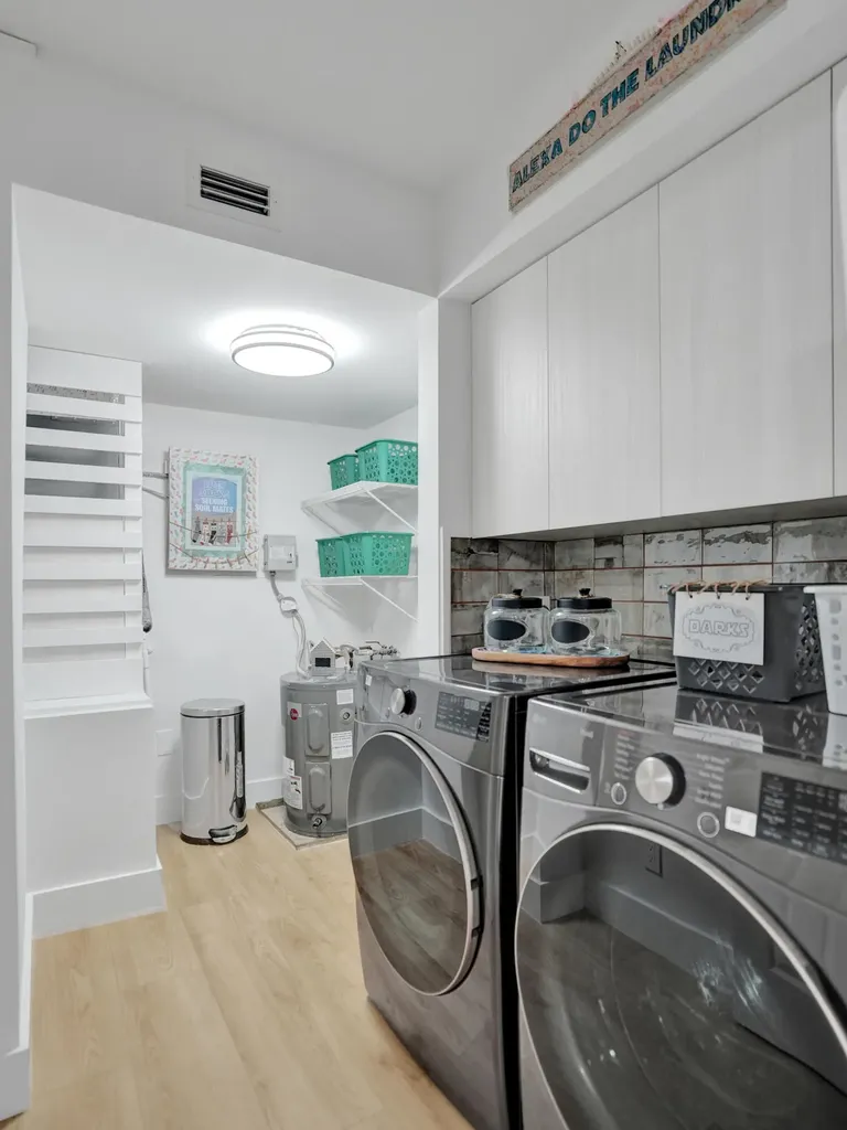 2551 NW 103rd Avenue Sunrise FL 33322