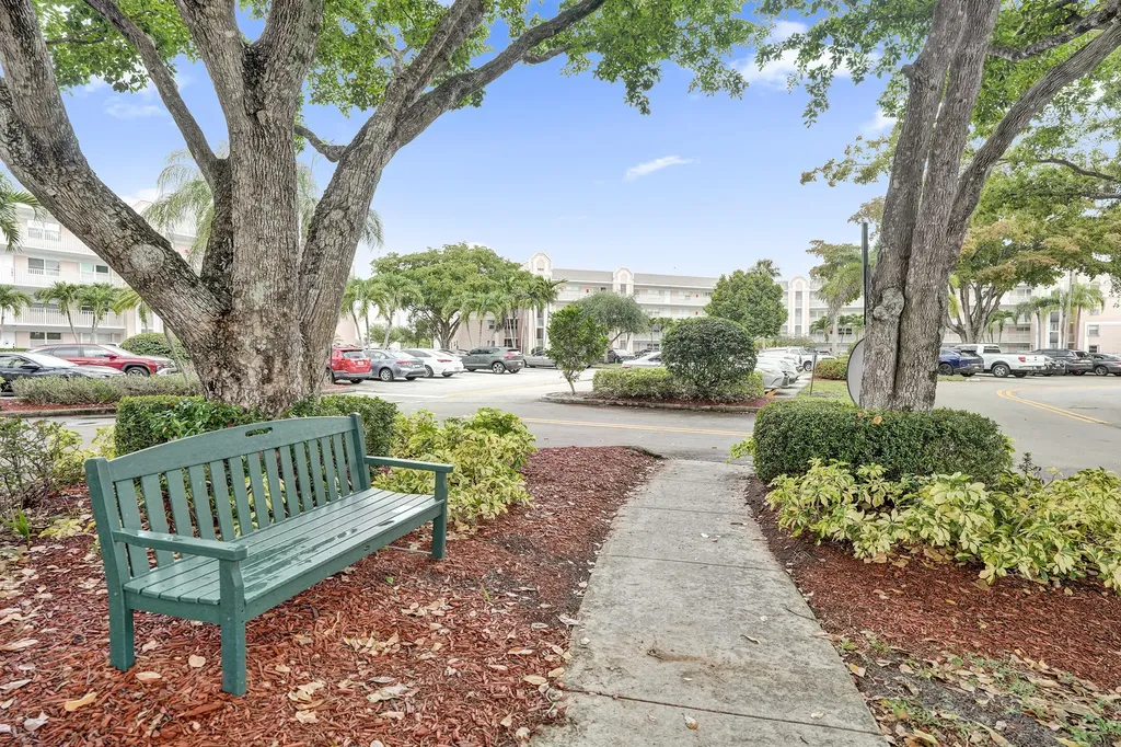 2551 NW 103rd Avenue Sunrise FL 33322