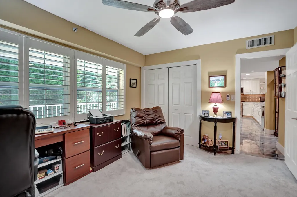 3499 Oaks Way Pompano Beach FL 33069
