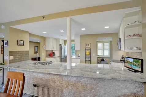 3499 Oaks Way Pompano Beach FL 33069