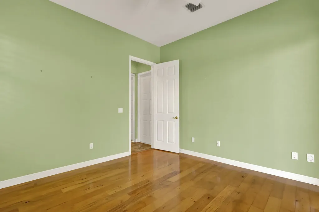 2931 Twin Oaks Way Wellington FL 33414