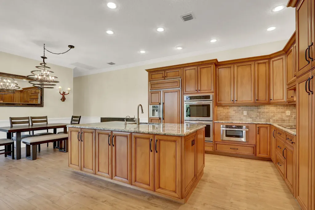 2931 Twin Oaks Way Wellington FL 33414
