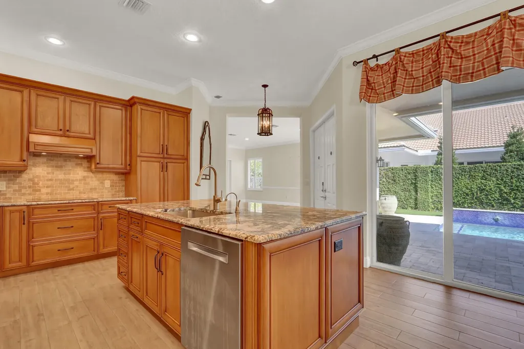 2931 Twin Oaks Way Wellington FL 33414