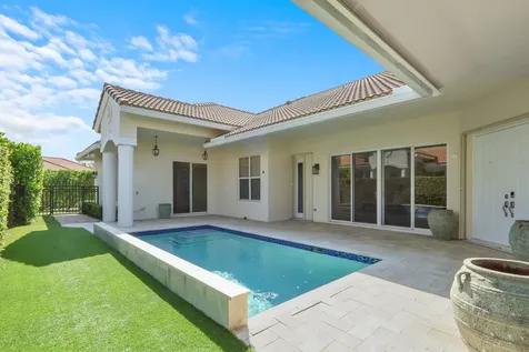 2931 Twin Oaks Way Wellington FL 33414