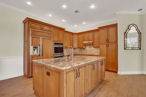 2931 Twin Oaks Way Wellington FL 33414