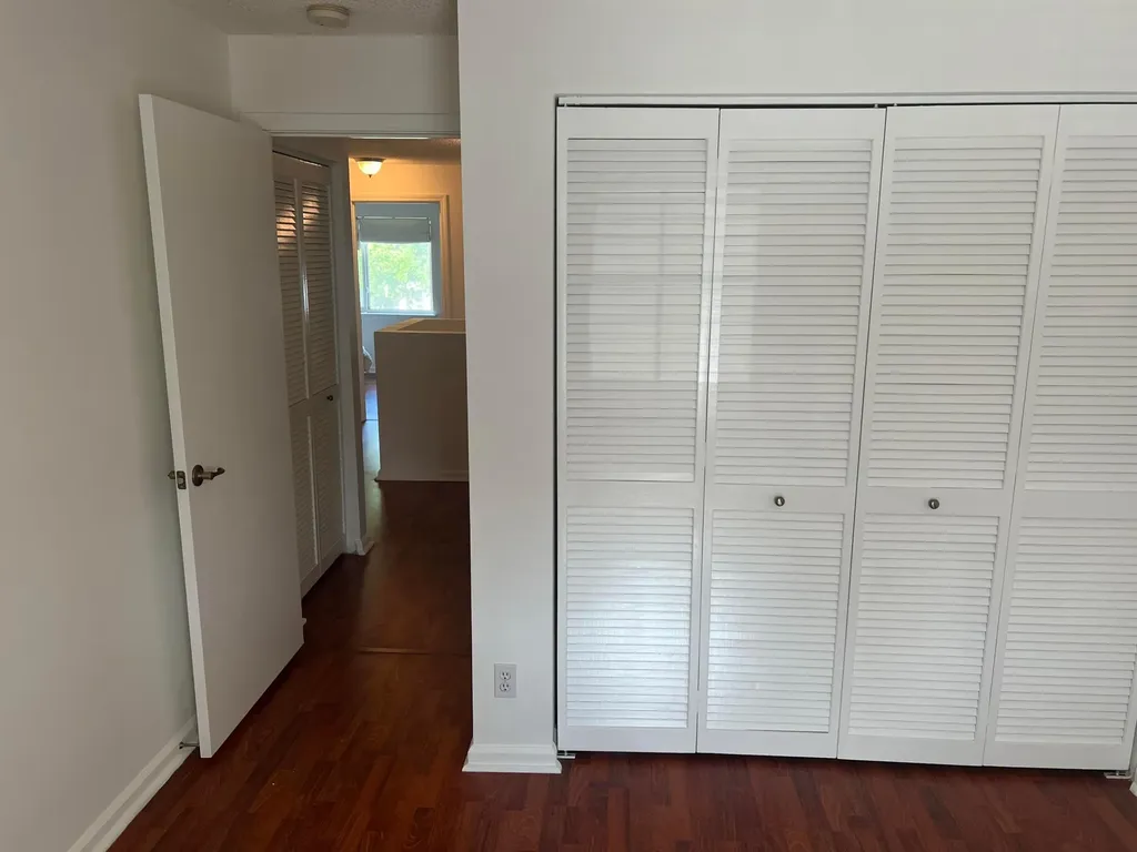 4878 SW 32nd Terrace Fort Lauderdale FL 33312
