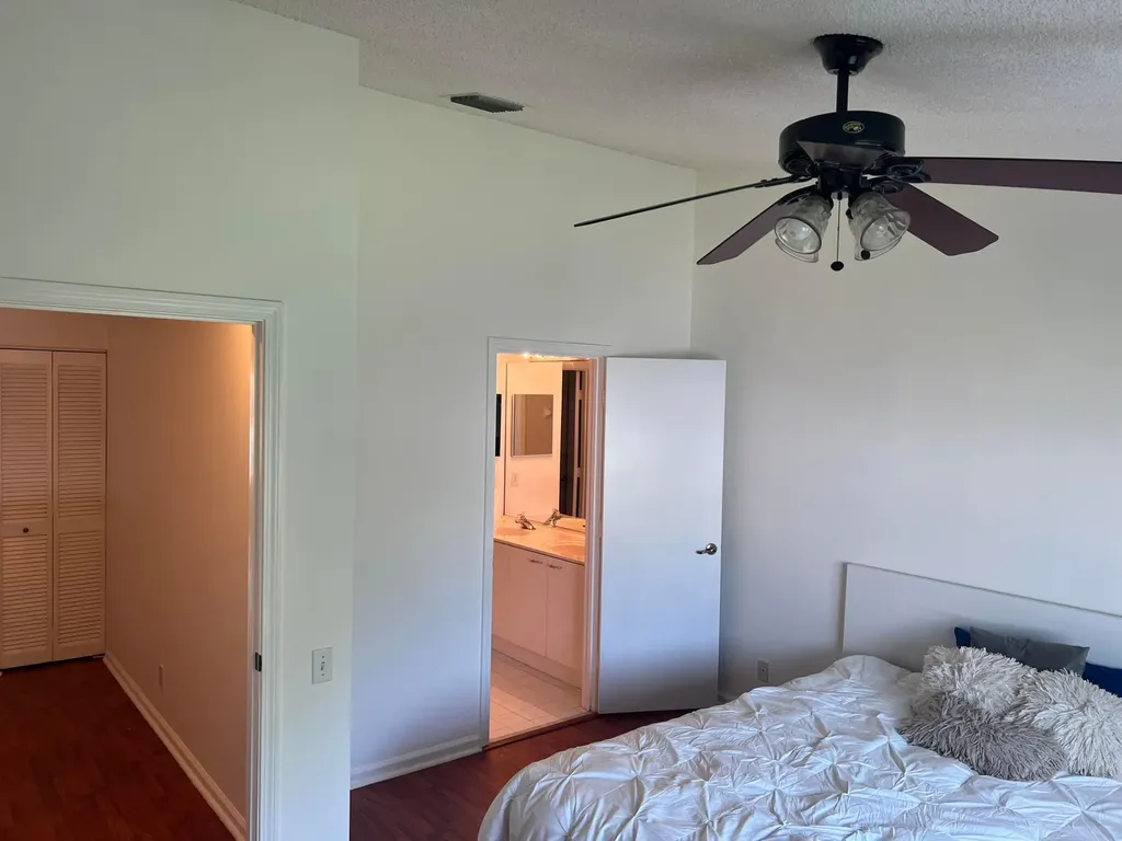 4878 SW 32nd Terrace Fort Lauderdale FL 33312