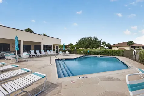 6503 SE Williamsburg Drive Hobe Sound FL 33455