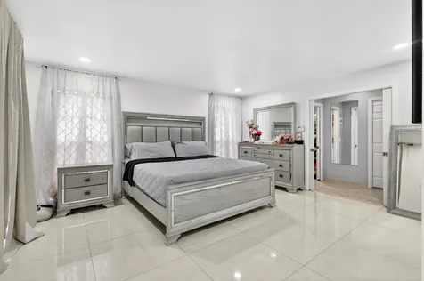 4831 Dorchester Mews Haverhill FL 33415