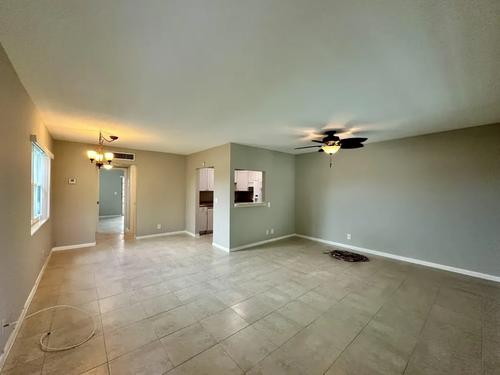 20 Norwich A West Palm Beach FL 33417