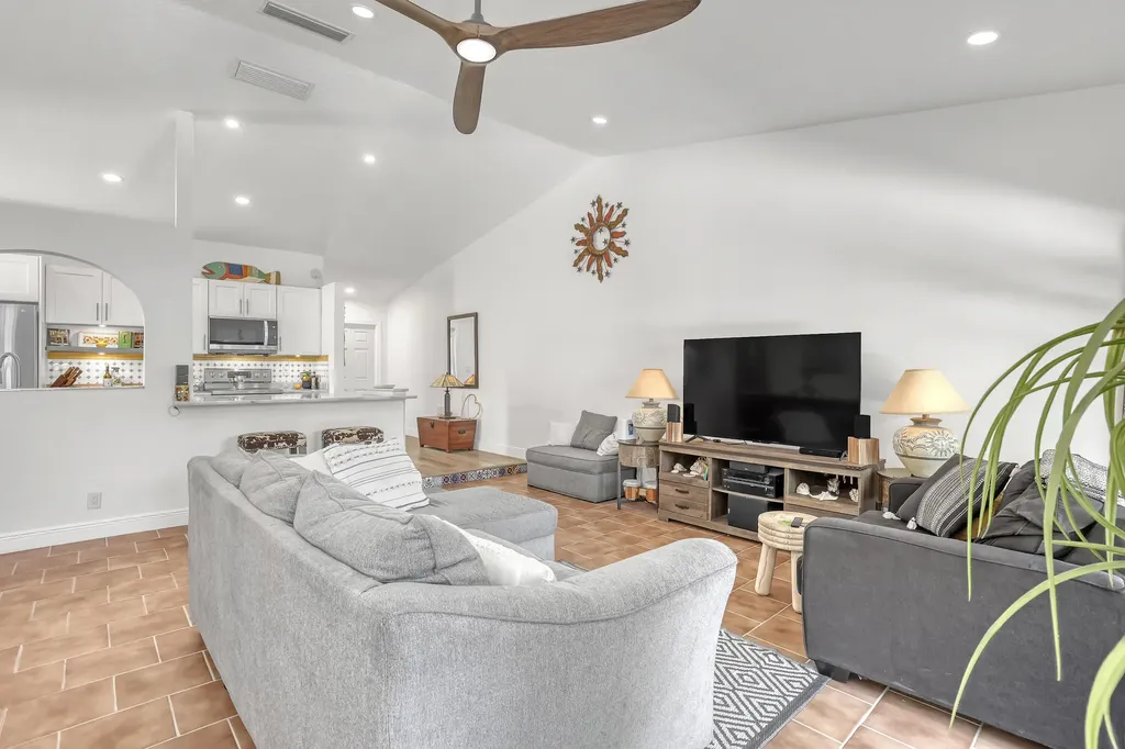 5203 Peppercorn Street Palm Beach Gardens FL 33418